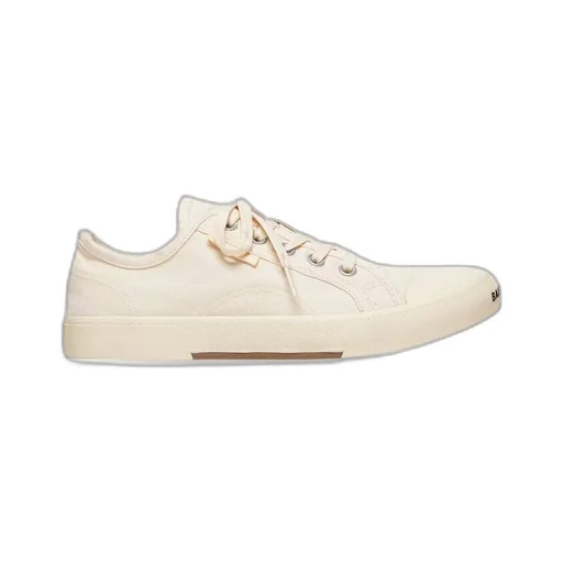 Paris Low Top Sneaker