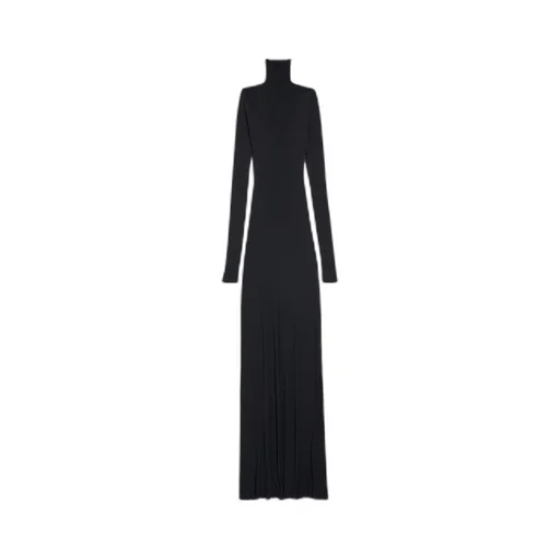 Cover Dress