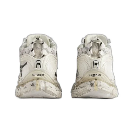 Runner Graffiti Sneaker