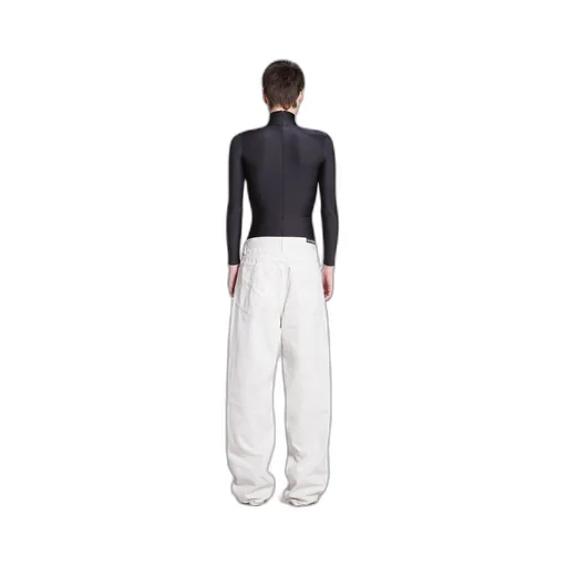 Loose Fit Jeans
