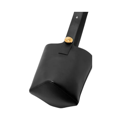 Medium Pebble bucket in mellow calfskin