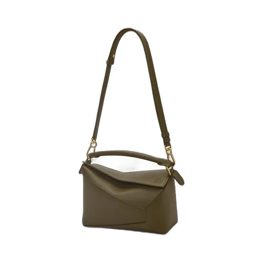 Small Puzzle bag in classic calfskin