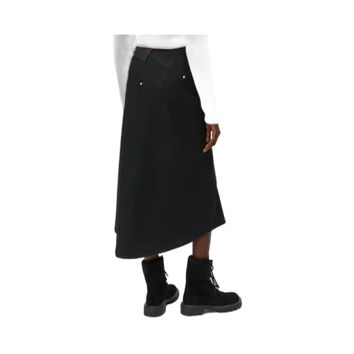 Asymmetric skirt in cotton