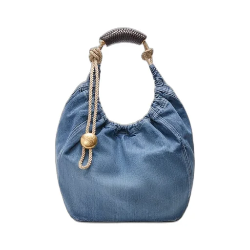 Medium Squeeze bag in washed denim