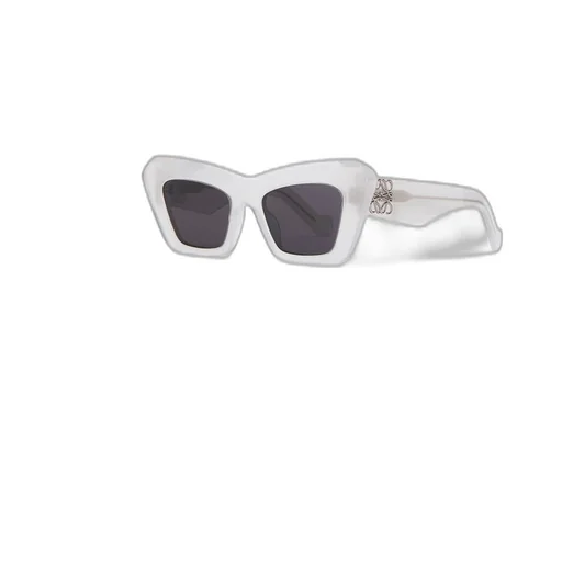 Cateye sunglasses in acetate