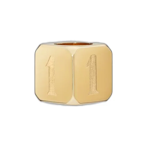 Small dice in metal