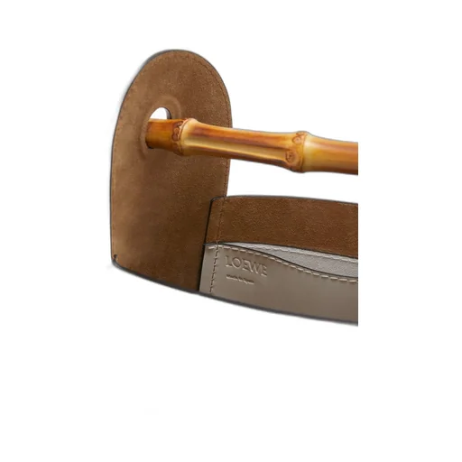 Bamboo bucket bag in calfskin
