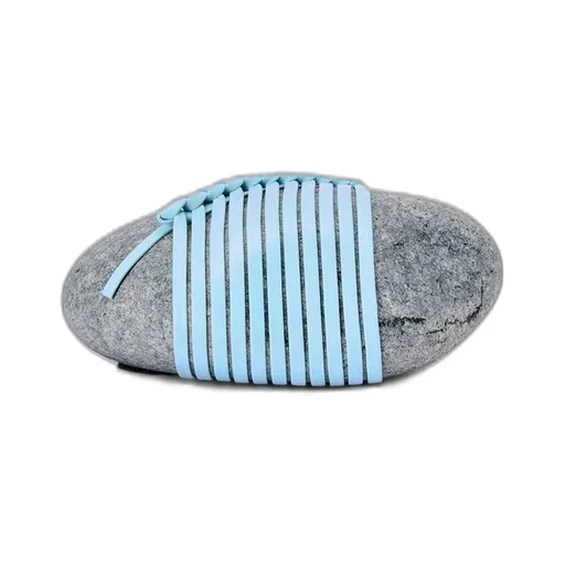 Se diagonal knot stone with calfskin