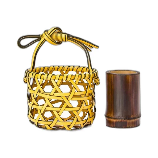 Knot vase in calfskin and bamboo
