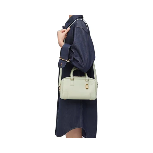 Amazona 23 bag in soft grained calfskin