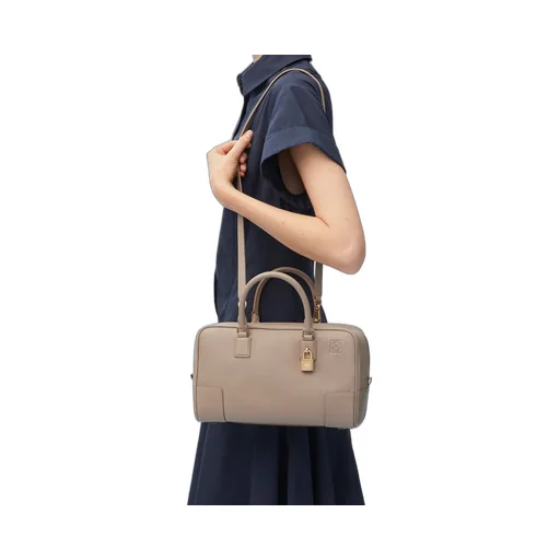 Amazona 28 bag in soft grained calfskin