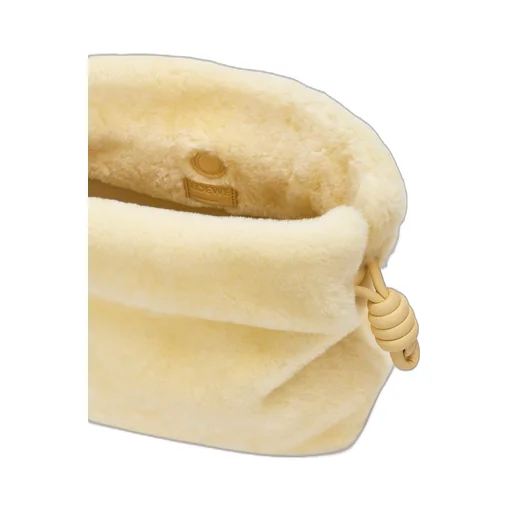 Flamenco clutch in shearling