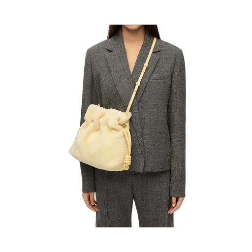Flamenco clutch in shearling