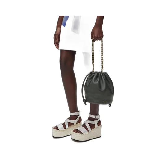 Flamenco purse bucket in mellow nappa lambskin