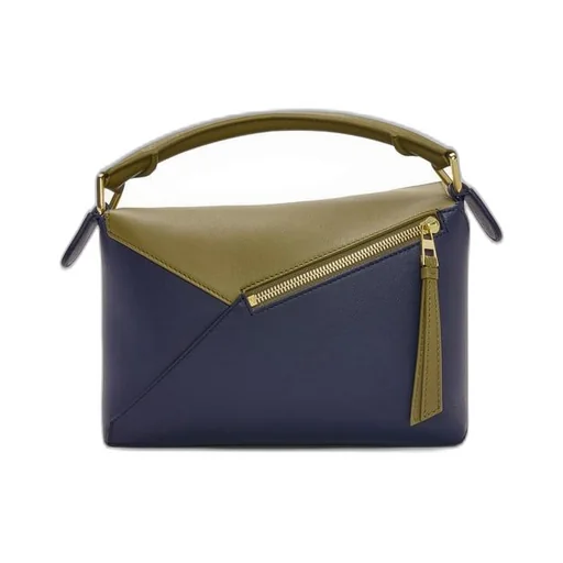 Small Puzzle bag in classic calfskin