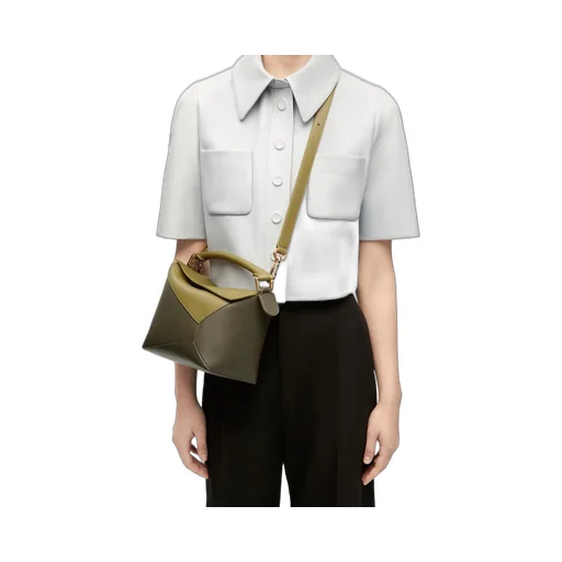 Small Puzzle bag in classic calfskin