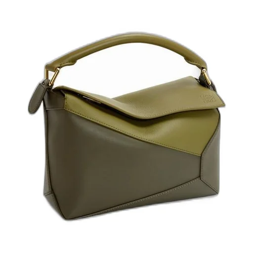 Small Puzzle bag in classic calfskin