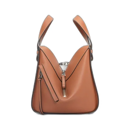 Compact Hammock bag in classic calfskin