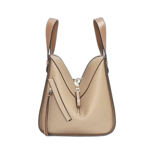 Compact Hammock bag in soft grained calfskin