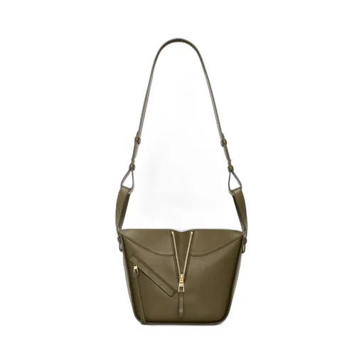 Compact Hammock bag in classic calfskin