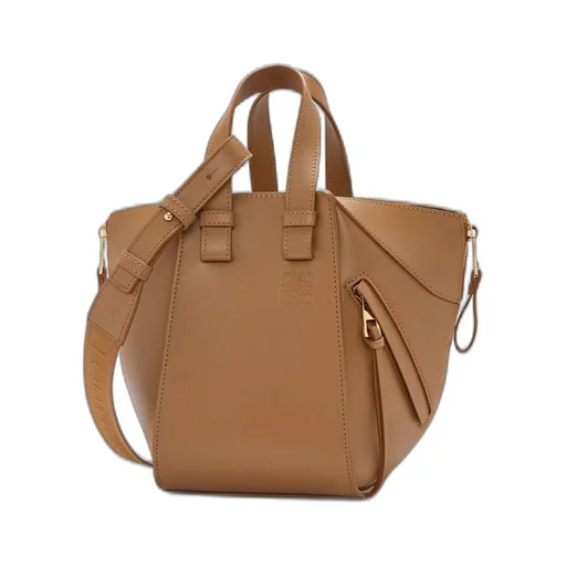 Compact Hammock bag in satin calfskin