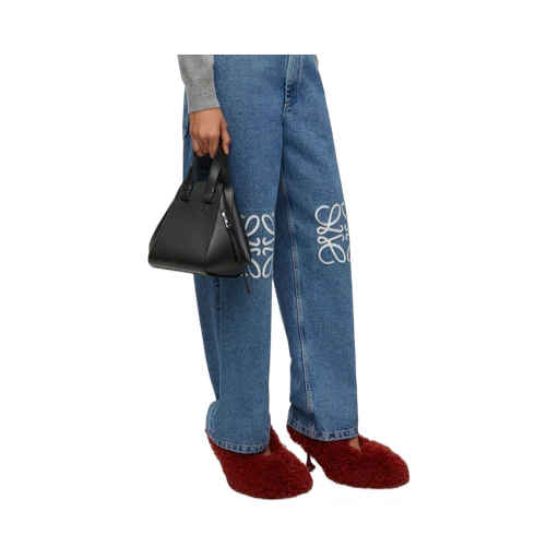 Compact Hammock bag in satin calfskin