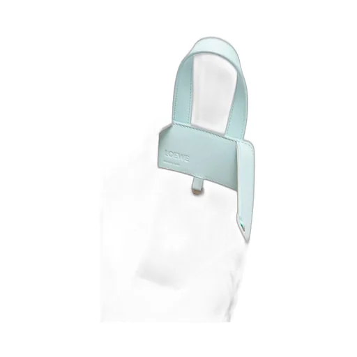 Compact Hammock bag in classic calfskin