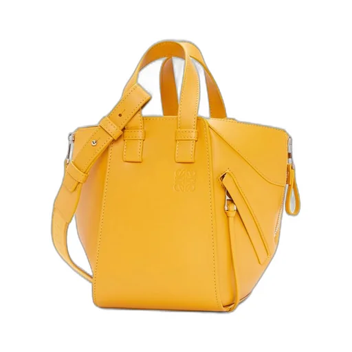 Compact Hammock bag in satin calfskin