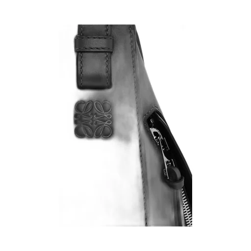 Compact Hammock bag in satin calfskin