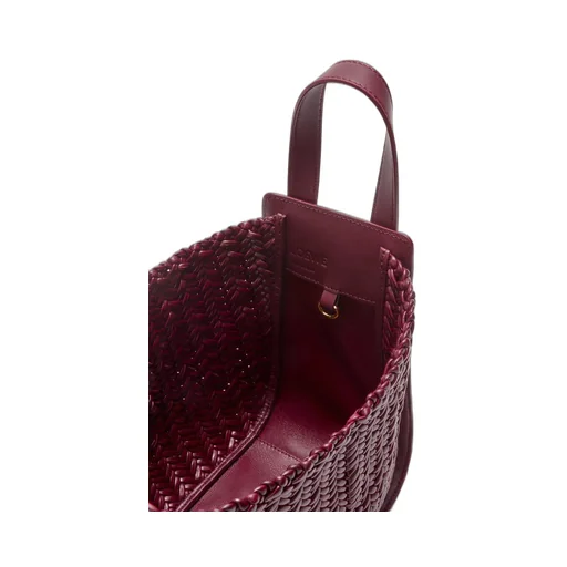 Compact Hammock bag in calfskin