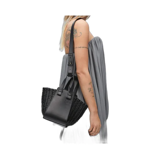 Compact Hammock bag in calfskin