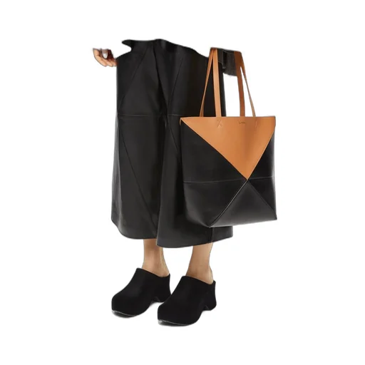 Puzzle Fold Tote in shiny calfskin