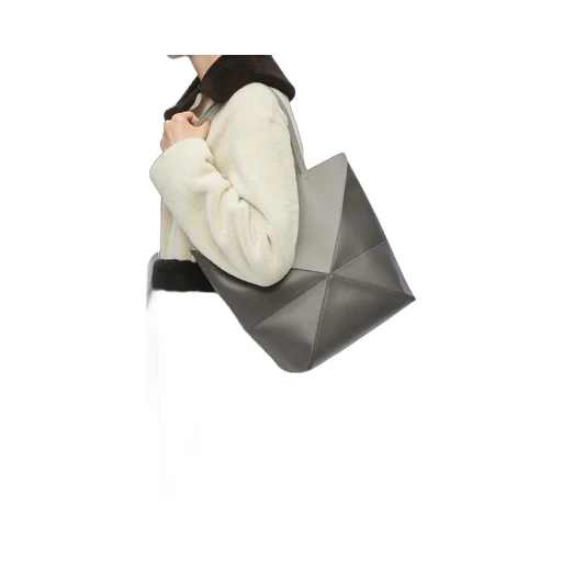 Puzzle Fold Tote in shiny calfskin