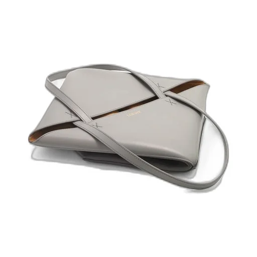 Puzzle Fold Tote in shiny calfskin