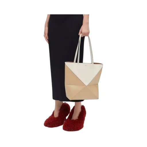 Puzzle Fold Tote in shiny calfskin