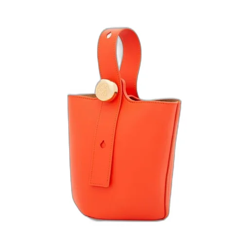 Mini Pebble bucket in mellow calfskin