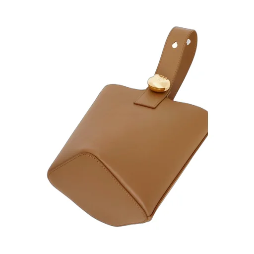 Mini Pebble bucket in mellow calfskin