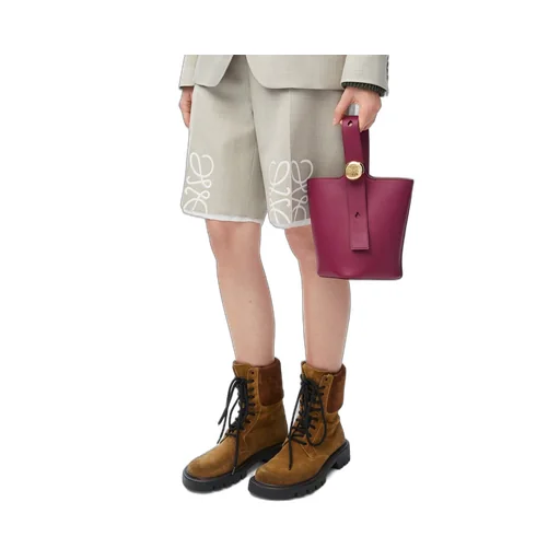 Mini Pebble bucket in mellow calfskin