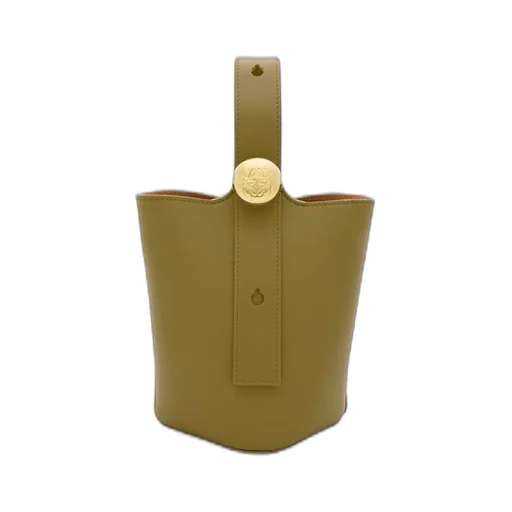 Mini Pebble bucket in mellow calfskin