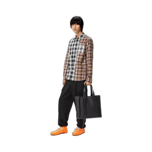 Buckle Zip tote in soft grained calfskin