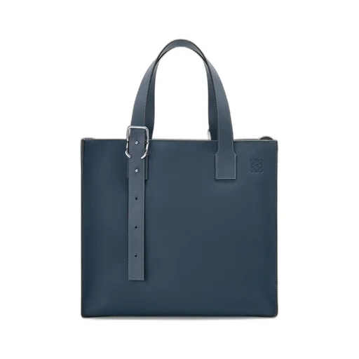 Buckle Zip tote in soft grained calfskin