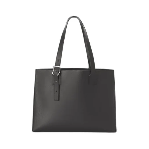 Buckle Horizontal Tote in classic calfskin