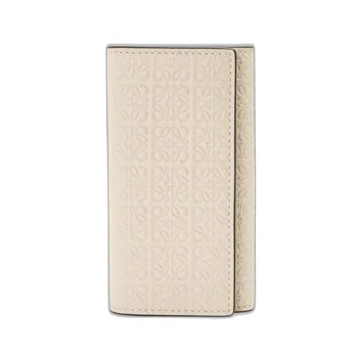 Repeat key case in embossed silk calfskin