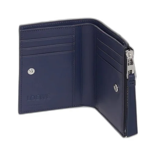 Puzzle slim compact wallet in classic calfskin