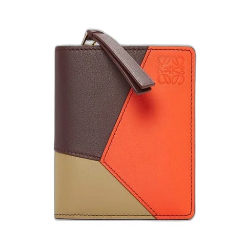 Puzzle compact zip wallet in classic calfskin