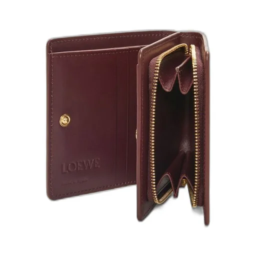 Puzzle compact zip wallet in classic calfskin