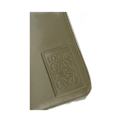 Vertical Crossbody Pocket in satin calfskin