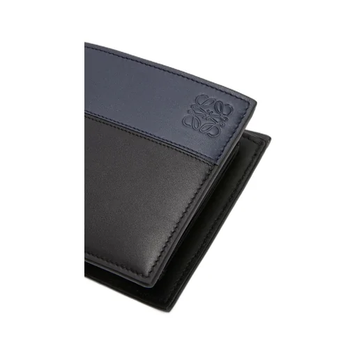 Bifold wallet in shiny calfskin