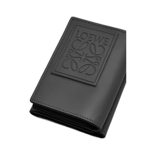Trifold wallet in satin calfskin