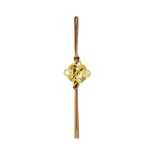 Knotted Anagram charm in calfskin